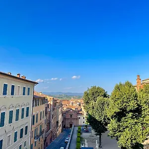 Apartment Sisters' - Nel Centro Storico Con Terrazzo, Aria Condizionata E Vasca Da Bagno Siena