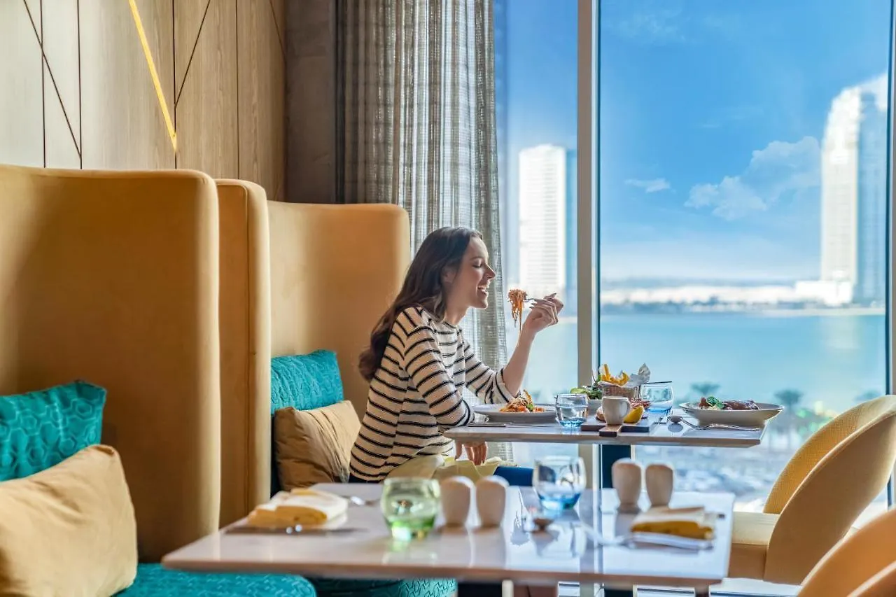 Pullman Sharjah Hotel 5*,